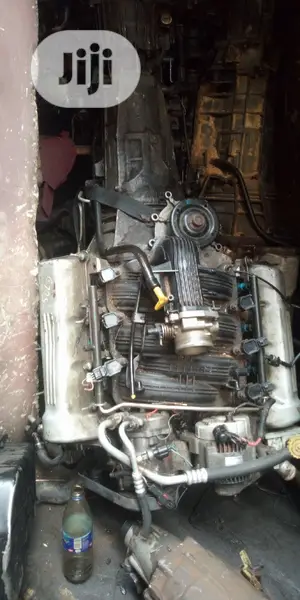 Complete and Gearbox for Liberty Jeep 2002 Model