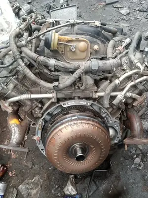 Toyota 3UR V8 Engine for Toyota Sequoia,Tundra,Etc