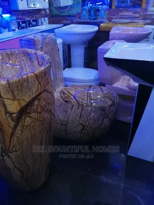Marble Executive W.C.Set