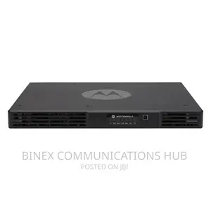 Motorola SLR5500 VHF Two Way Repeater
