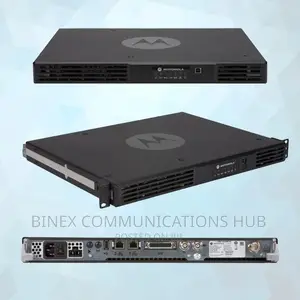 Motorola Slr5700 Vhf Two Way Repeater