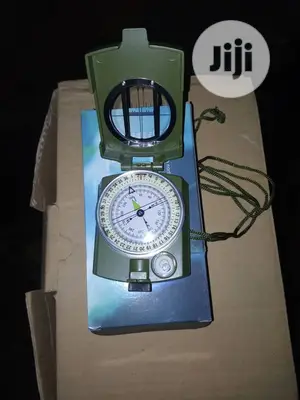 Measuring Compass