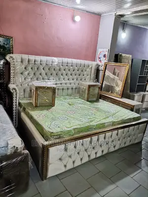 King Bed. Supper Class