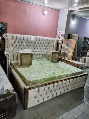 King Bed. Supper Class