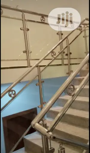 Stainless Handrails With Glass