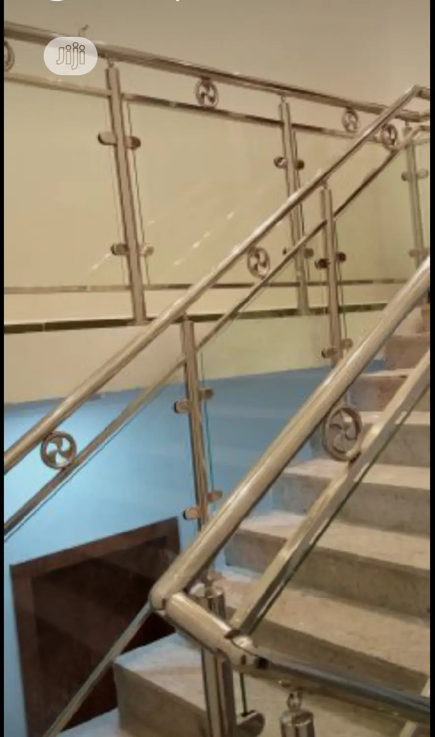 Stainless Handrails With Glass