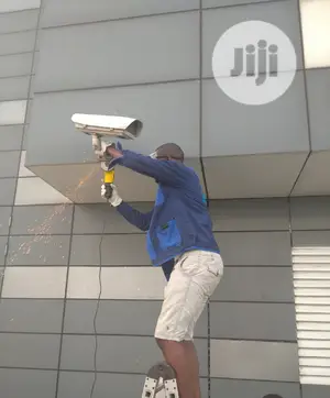 Cctv Camera With Mobile Phone View Installation