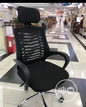 Office Fabric Swivel Chair With Headrest