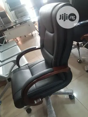 Executive Chair