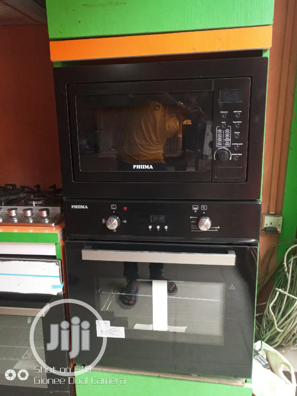 Phiima Inbuilt Oven and Microwave
