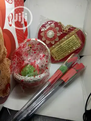 Lovers Package 03 (Frame, Rose Flower, Little Basket, Bag)