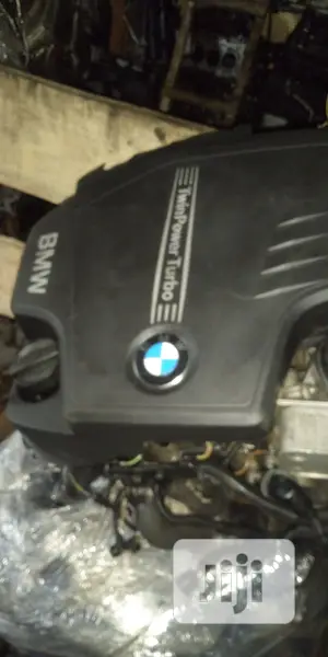 F25. BMW Complete Engine