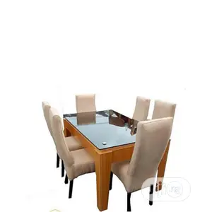 6 Seater Dinning Table With Glass Top