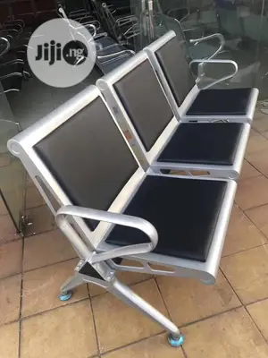 3 in 1 Waiting Chair Padded