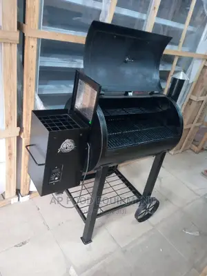 Big BBQ Grill Charcoal.