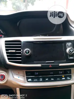Car Radio Navigation System and Camera for Honda Accord 2013