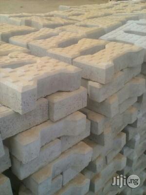 Strong Interlocking Paving Stones