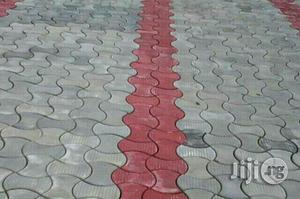 Strong Interlocking Paving Stones