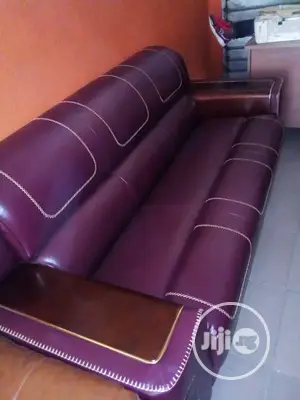Cusion Chair