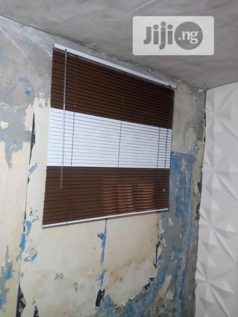 Vannacer Window Blind