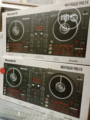 Mixtrack PRO FX