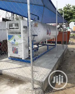 Installation Construction of 2.5tons LPG Tank With Dispen
