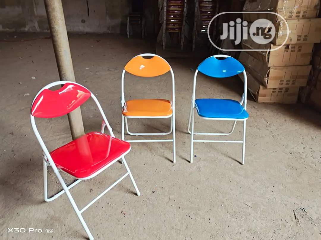 Standard Foldable Chair