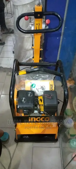Reversible Plate Compactor Machine