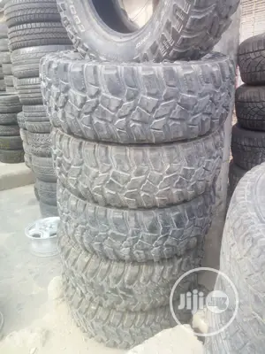 Call for Your Jeep Tyres