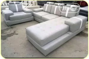 Cream L- Shaped Leather Sofa With a Single