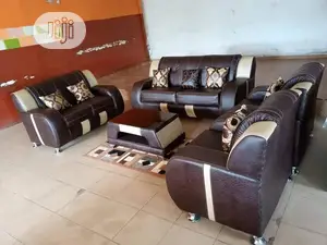 7 Seater Brown Leather Sofa With Center Table