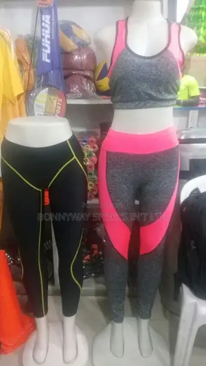 Female Jugging Leggings