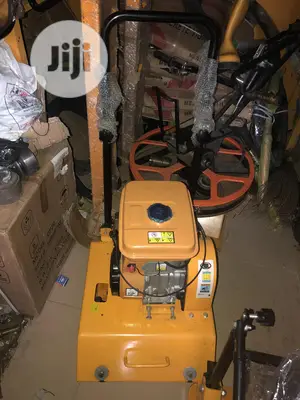 Plate Compactor Machine Professional 120