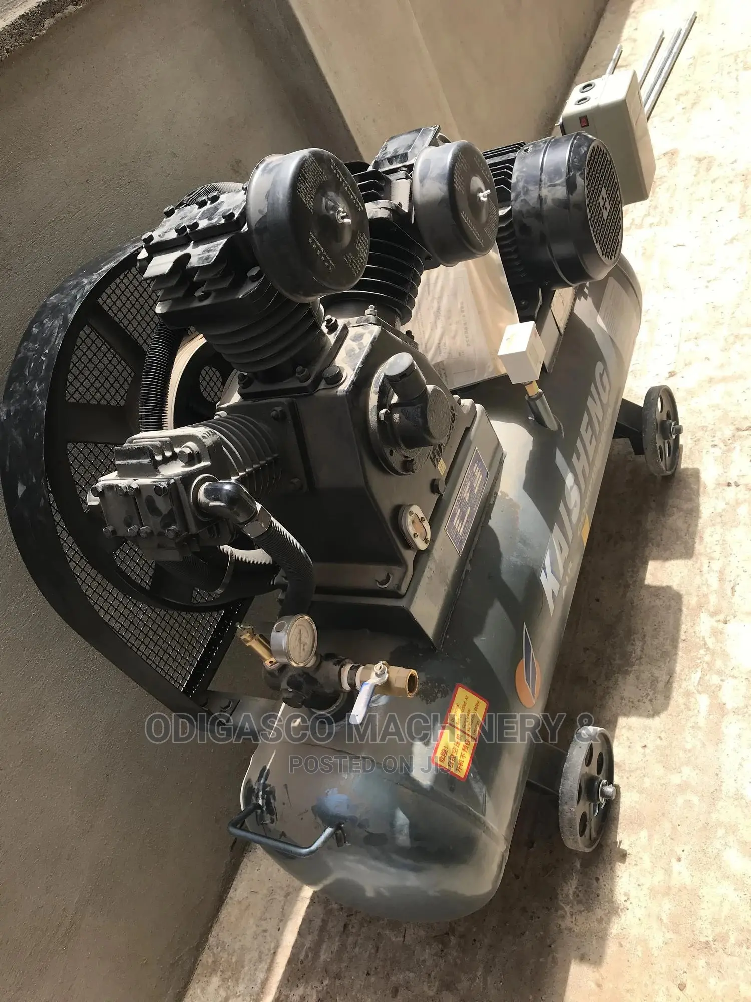 Air Compressor