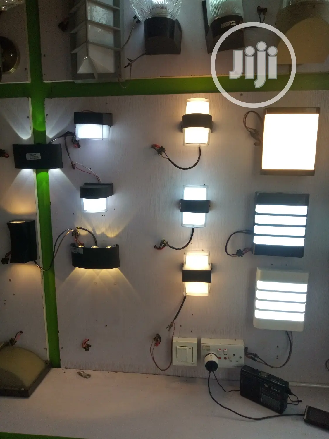 Qualuty LED Lights