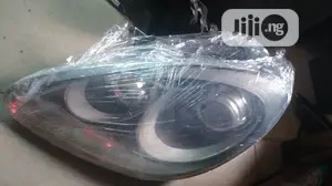 Headlamp Porche Cayenne 2013