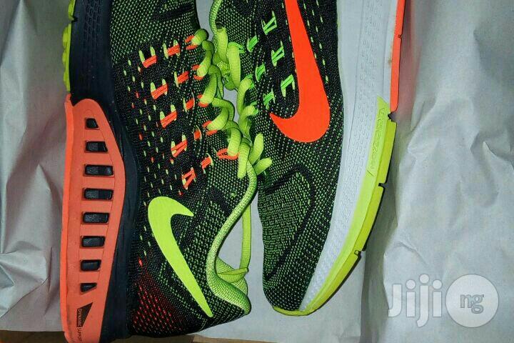 Nike Canvas