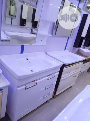 Executive Cabinet Basin for Masters