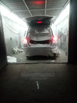Car Spray Painting'