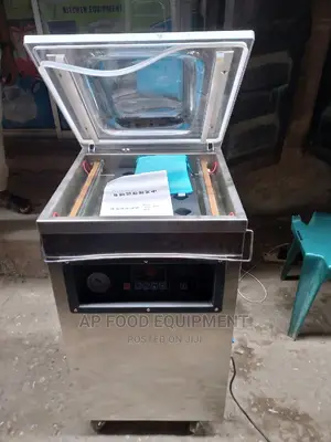 Vacuum Sealing Machine.