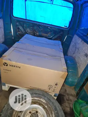 GXT4-5000RT230E Liebert Vertive Emerson 5kva 5000VA UPS