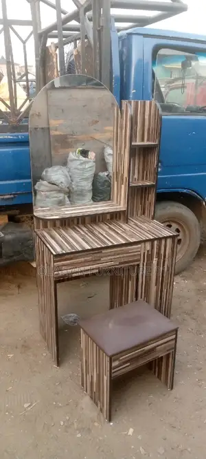 Dressing Room Table