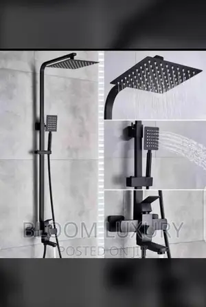 Maat Black Standard Shower