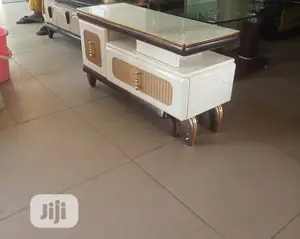 Tv Stand (Adjustable)