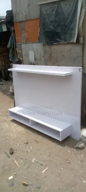 55inches Plastma Tv Console