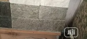 Stone Wall Granite