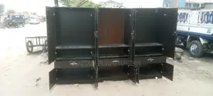 Quality Waldrobe