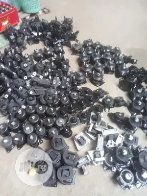 All Honda and Acura Engine Seats
