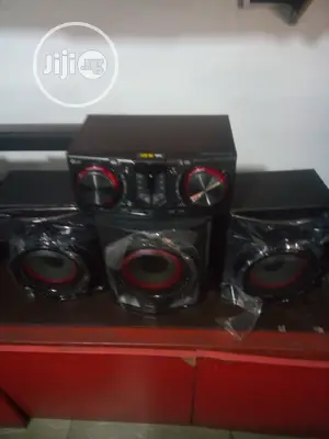 LG Set Boom