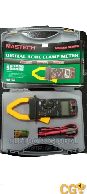 Digital Clamp Meter